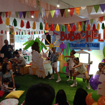 Bersenang-Senang di Bubachella