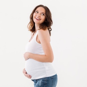 4 Pekerjaan Rumah Tangga Ini Bukan untuk Ibu Hamil