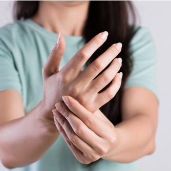 Gaya Hidup Buruk Picu Osteoporosis Dini, Kenali 10 Penyebab Lainnya