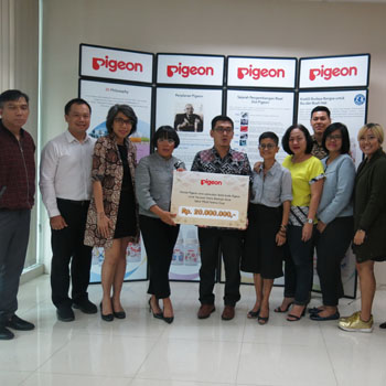 Pigeon Peduli Penderita Bibir Sumbing