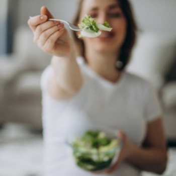 Banyak Ibu Hamil di Indonesia yang Kurang Makan, Ini Dampaknya
