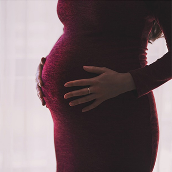 Wajib Dilakukan untuk Ibu Hamil yang Berpuasa