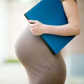 Alasan Karier Bunda Mentok Setelah Punya Anak