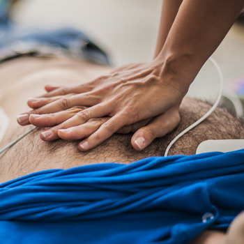 Pertolongan Pertama dengan CPR