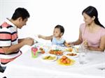 Gugah Selera Anak Dengan Makan Bersama