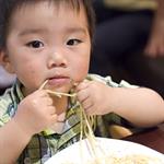 Anak Tak Henti Makan