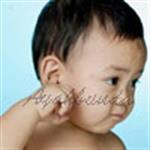 Mengatasi Infeksi Telinga Balita