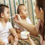 Ketrampilan Makan Bayi 6-7 Bulan