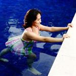 Senam Air Buat Ibu Hamil Bugar 