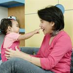 Milestone Sosial-Emosi Bayi 