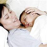 Hangatkan Bayi Ala Kangguru 