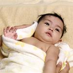 Usia Tepat Bayi Berenang