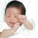 Imunisasi Menyebabkan Demam, Meriang atau Bengkak pada Bayi