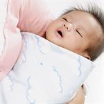 Bolehkah Bayi Dibedong Semalaman?