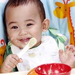 Stimulasi Ketrampilan Makan Balita 12-15 bulan 