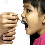 Membujuk Balita Minum Obat 