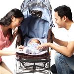 Bayi Aman Di Stroller