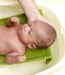 Memandikan Bayi Prematur 